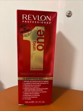 NEW- Revlon Uniq One All-In-One Hair Treatment - Red and Gold